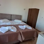 αβαντιάς Abantias Aparthotel