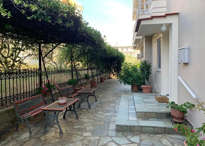 αβαντιάς Abantias Aparthotel 3*